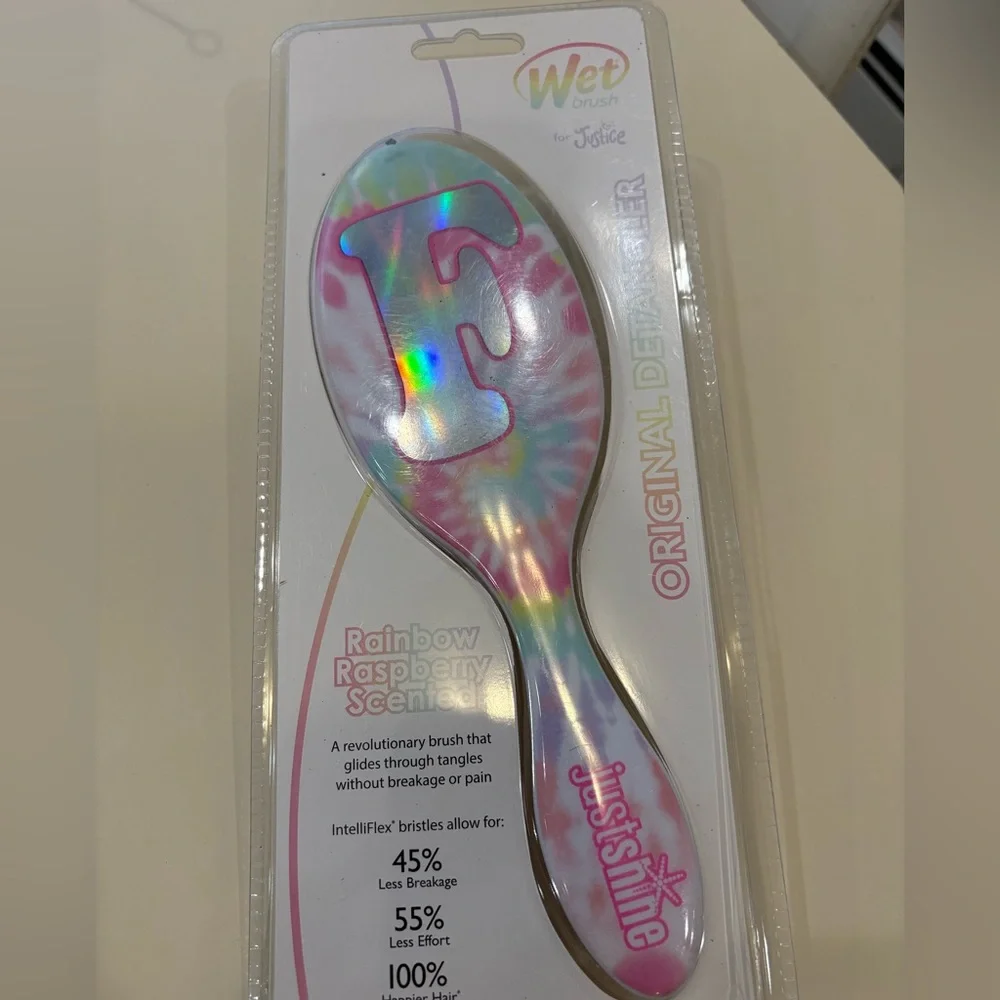Wet Rainbow Detangler Brush